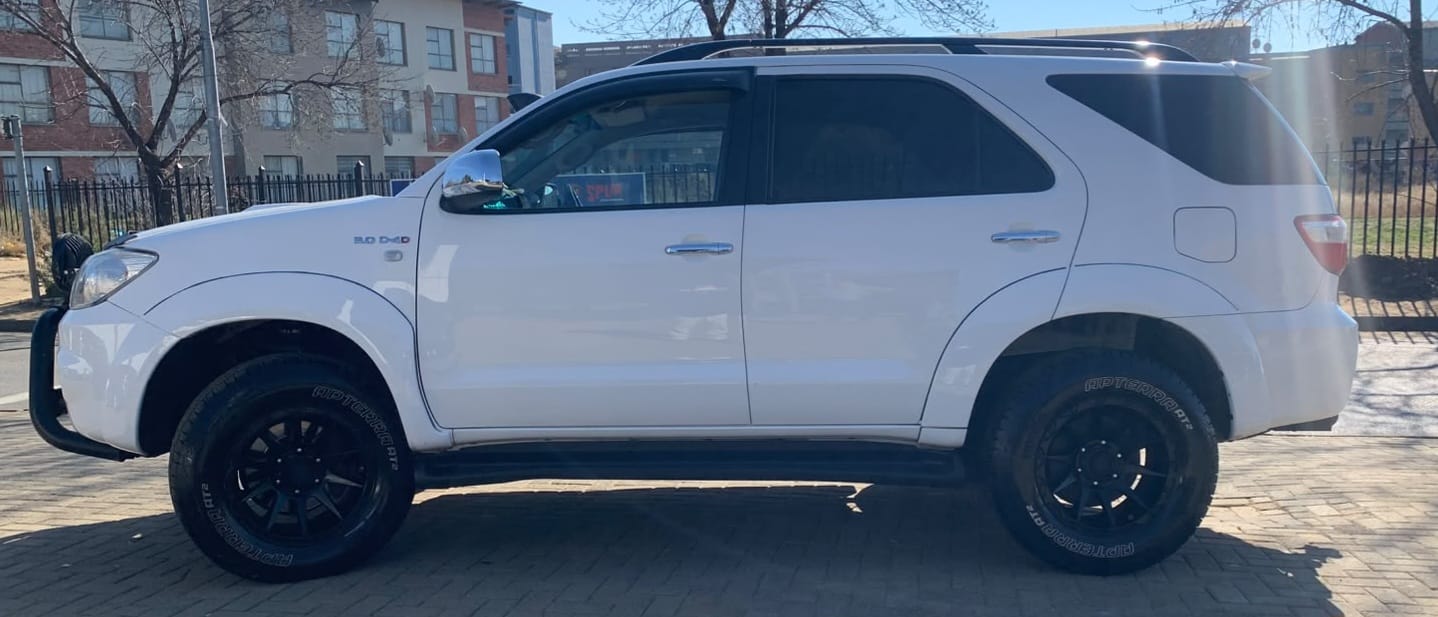 2011 Toyota Fortuner 3.0 D4D (CT 1626)