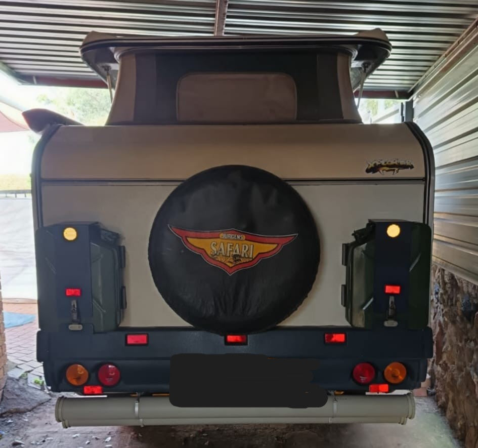 2003 Jurgens Xplorer Off Road Caravan (CT 1585)