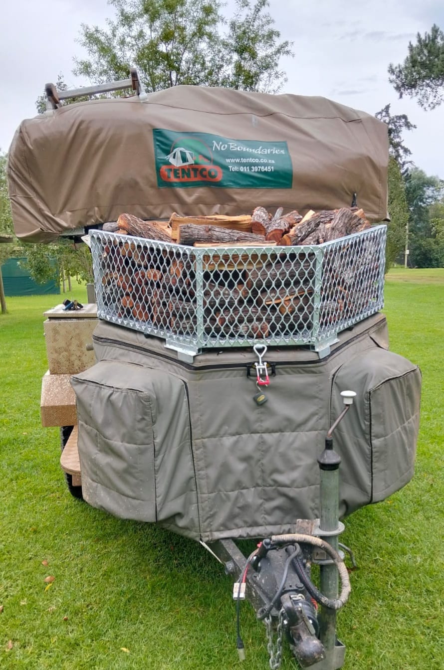 2005 Challenger Bundu Basher Off Road Camping Trailer (CT 1575)