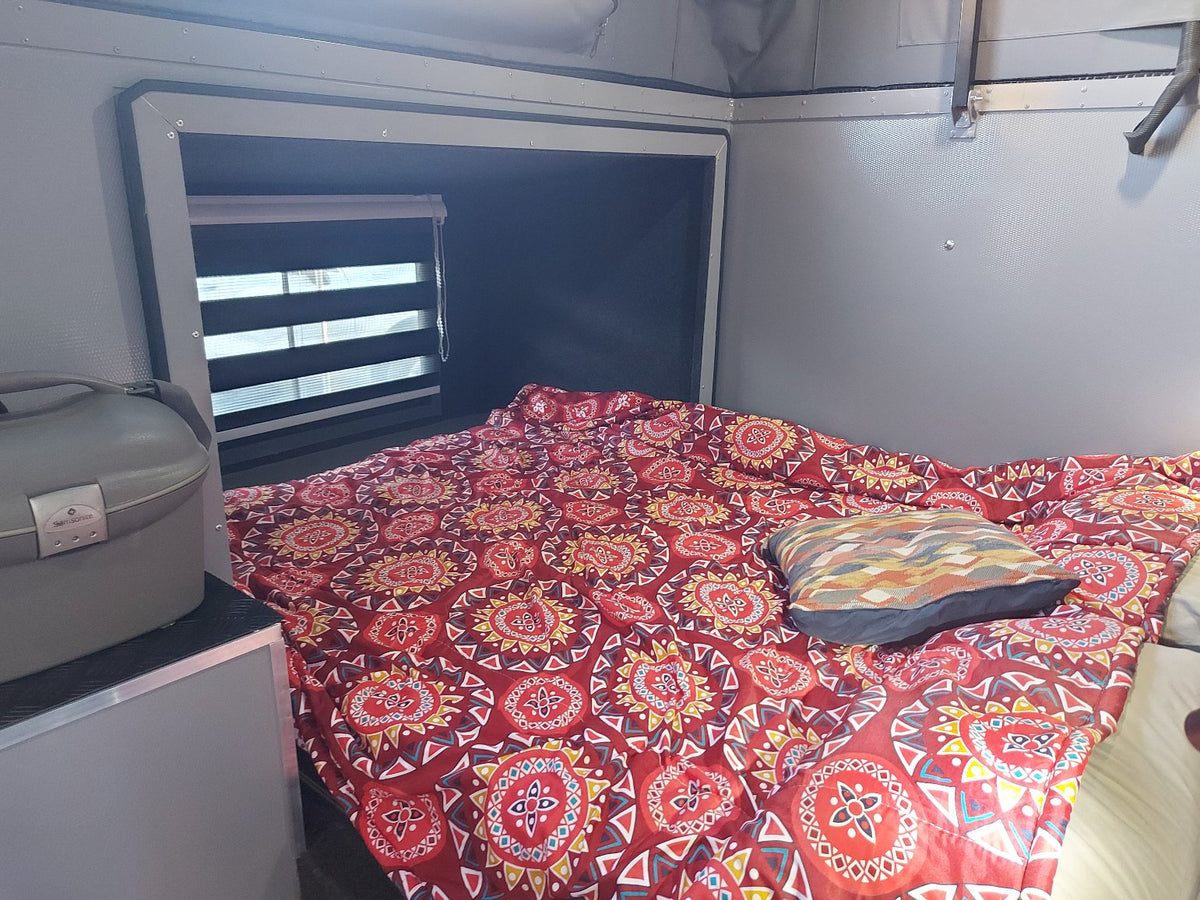 2024 Adventure Xtreme Gladiator Off Road Caravan (CT 1659)