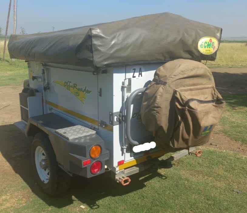 2010 Echo 4 Camping Trailer (CT 1519)