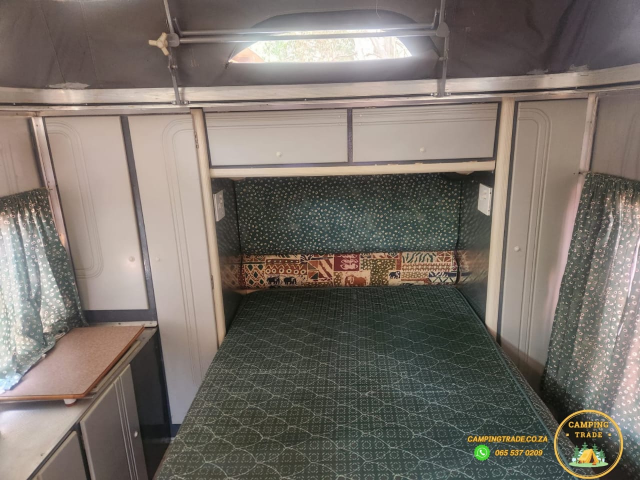 2000 Jurgens Fleetline Caravan (CT 1213)