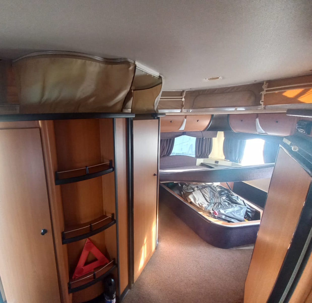 SOLD 2001 Wilk Topaz Caravan (CT 1330)