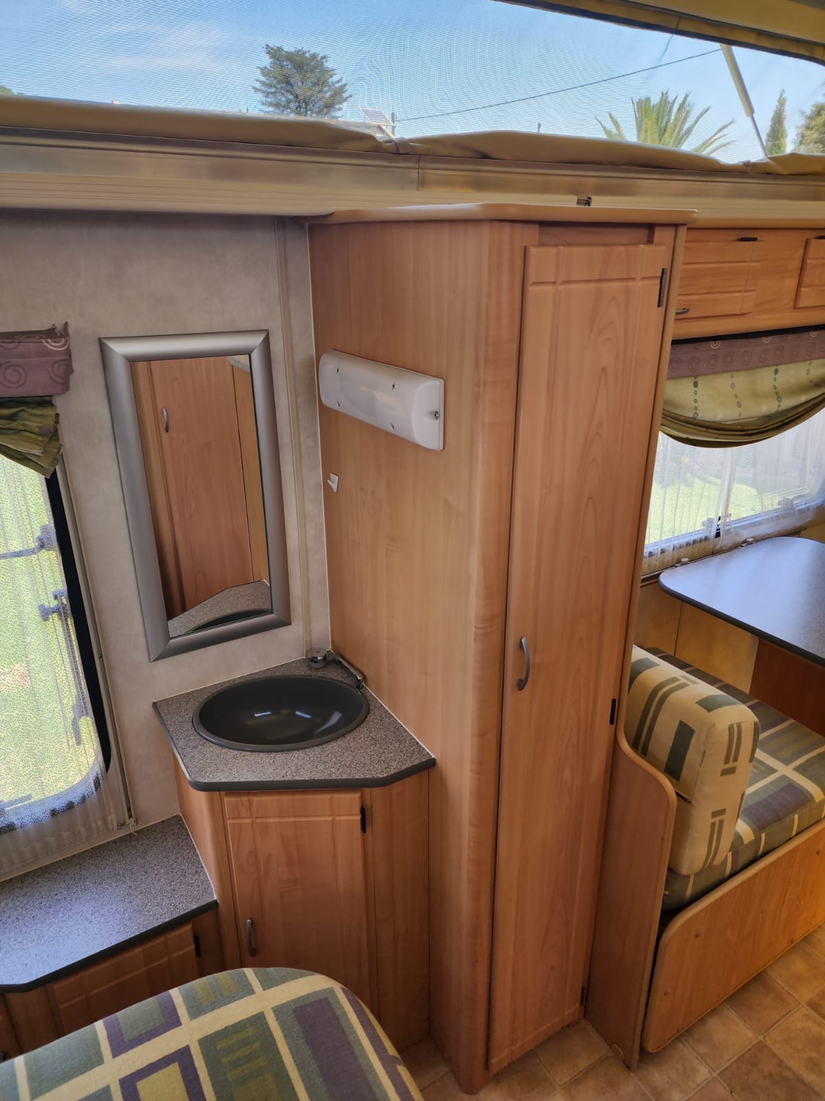 2006 Gypsey Romany Caravan (CT 1634)