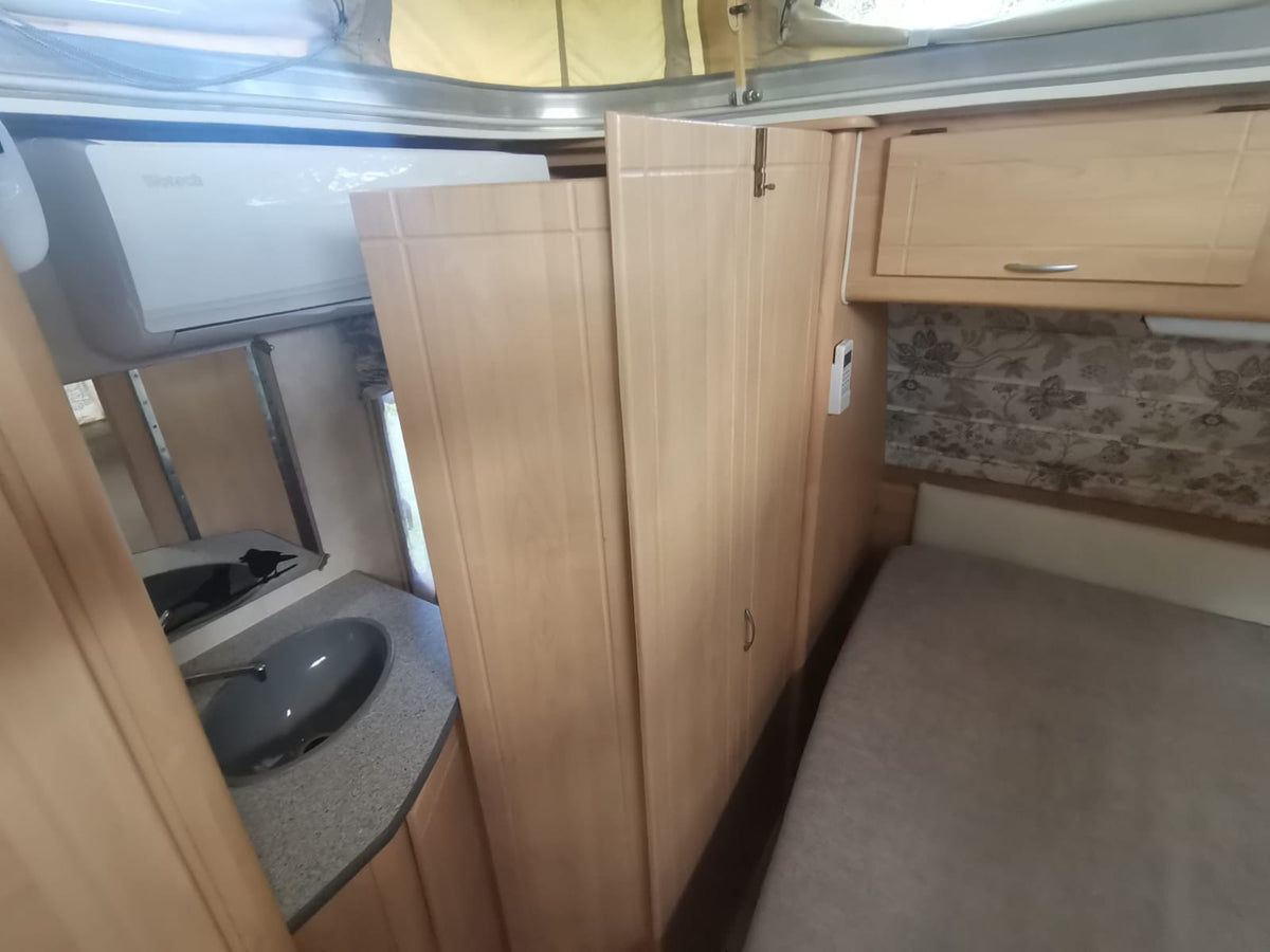 2010 Gypsey Rhapsody Caravan (CT 1652)
