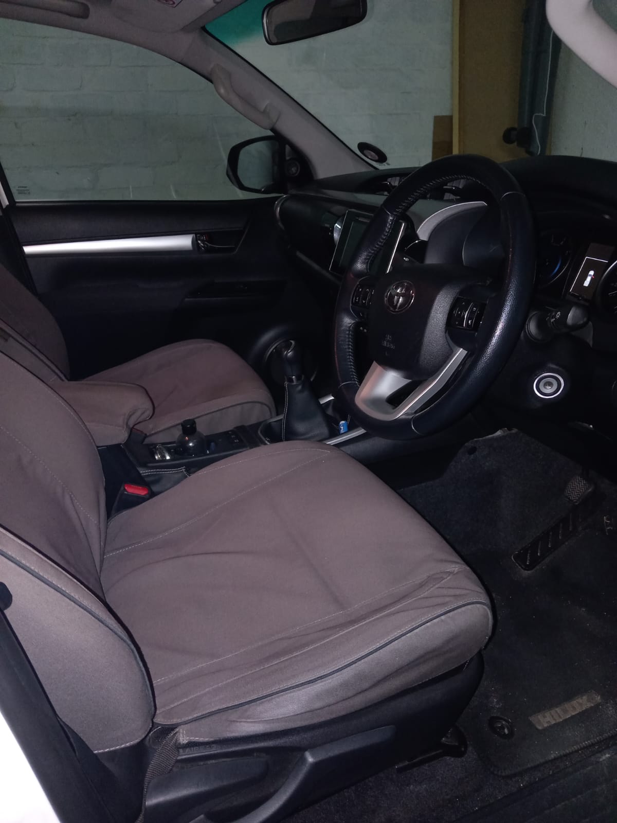 SOLD 2017 Toyota GD6 4x4 Double Cab Camper (CT 1405)