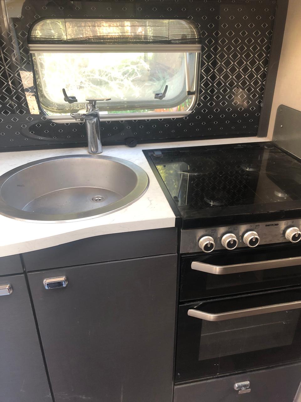 2020 Swift Coastline Deluxe Caravan (CT 1655)