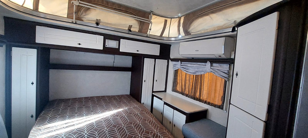 2013 Jurgens Penta Caravan (CT 1653)