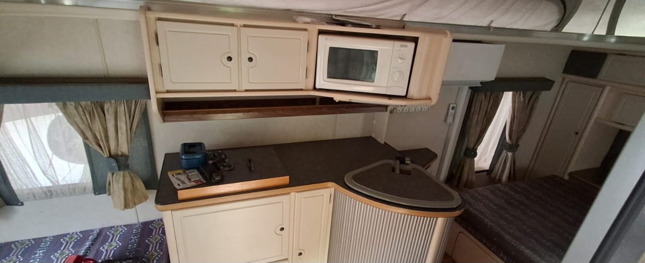 2007 Jurgens Penta Caravan (CT 1499)