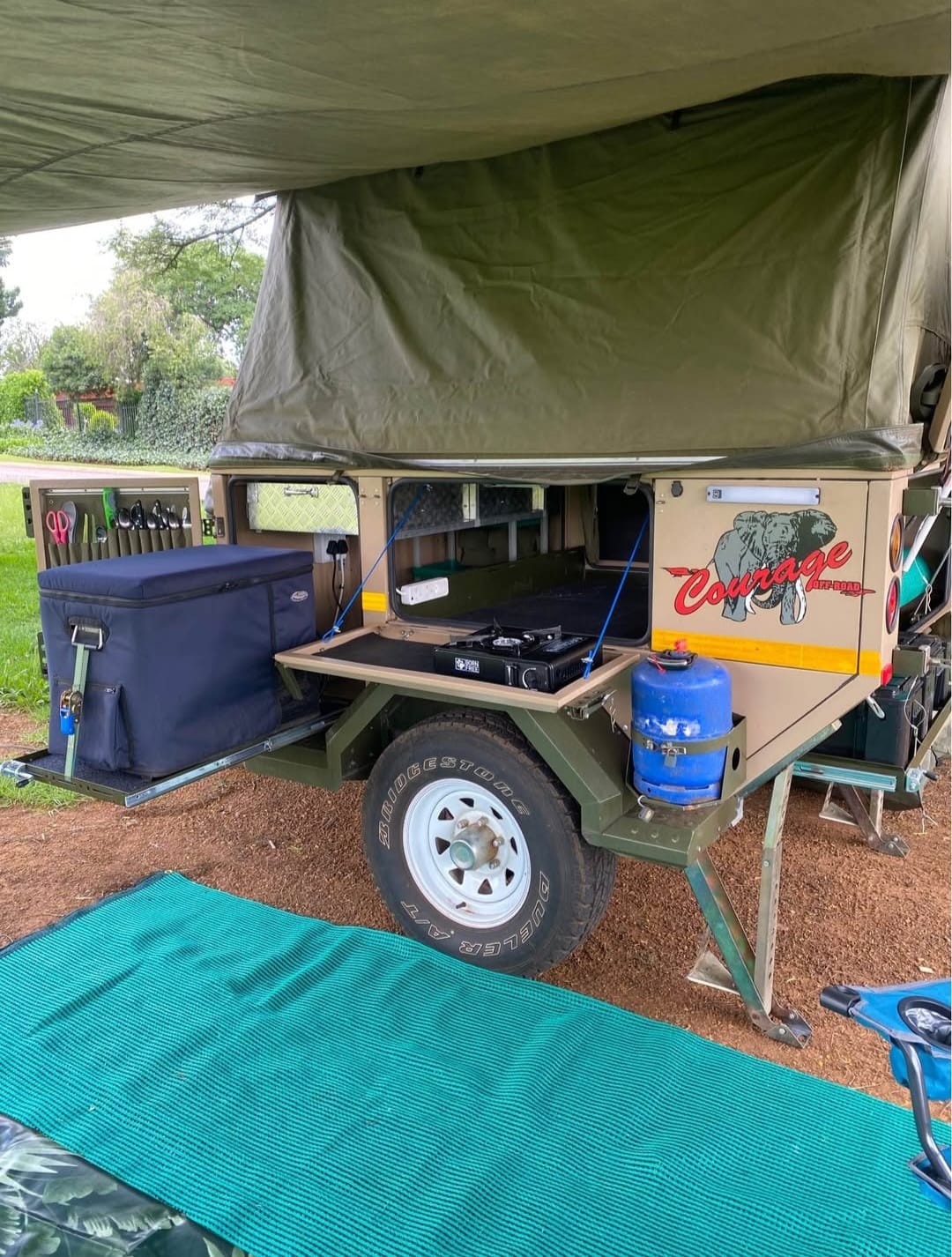 2010 Conqueror Courage Off Road Camping Trailer (CT 1579)