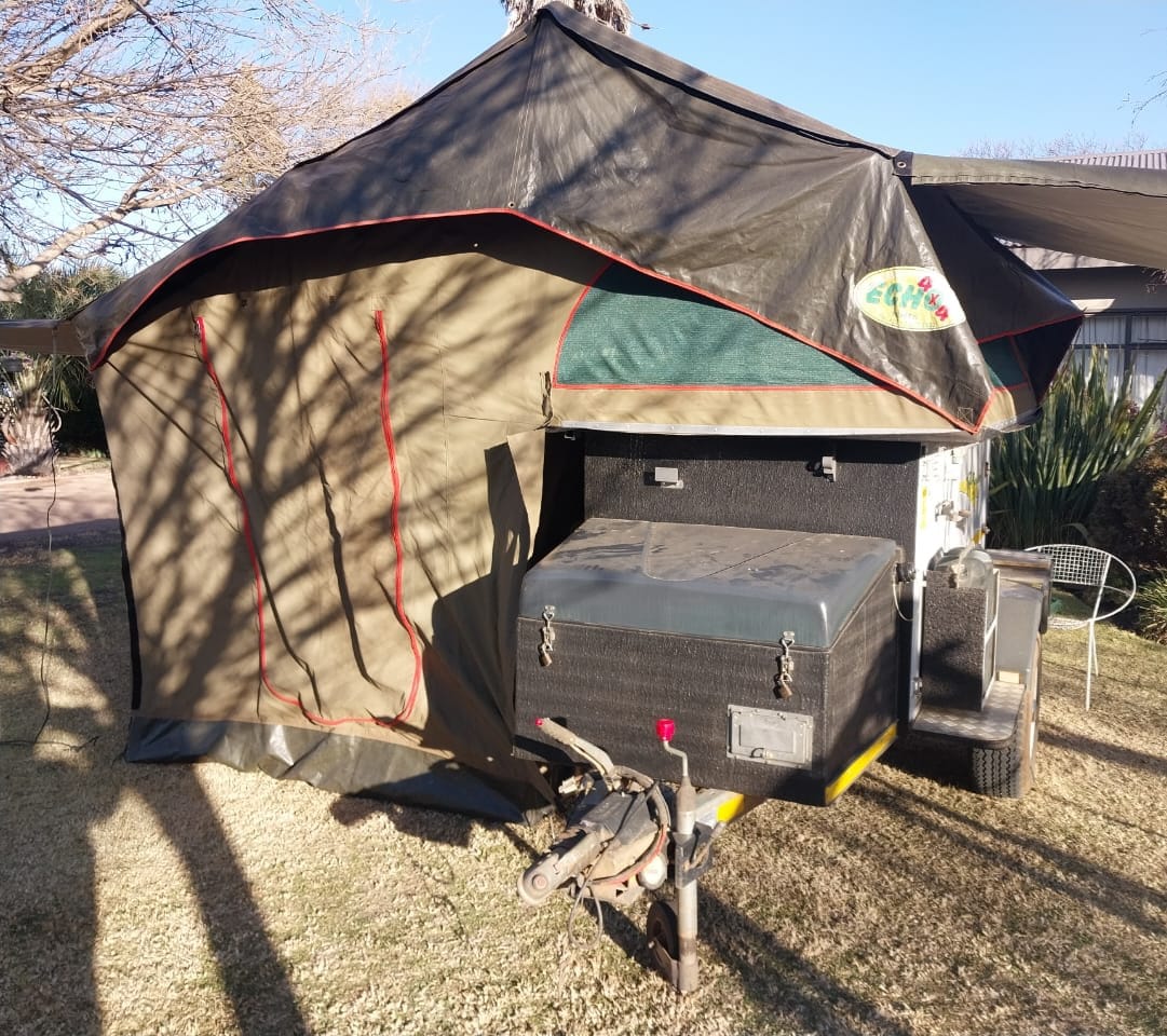 2010 Echo 4 Camping Trailer (CT 1519)