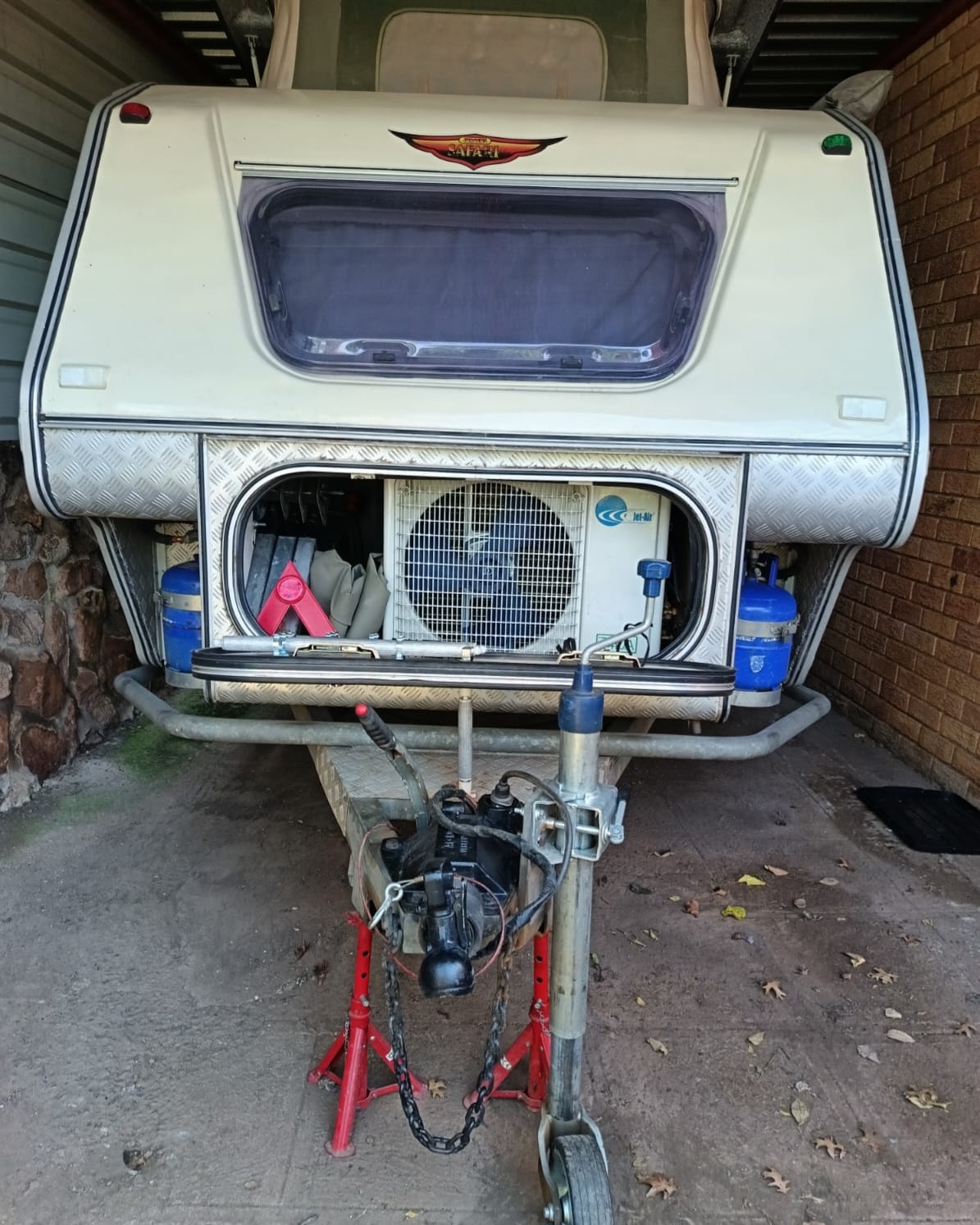 2003 Jurgens Xplorer Off Road Caravan (CT 1585)