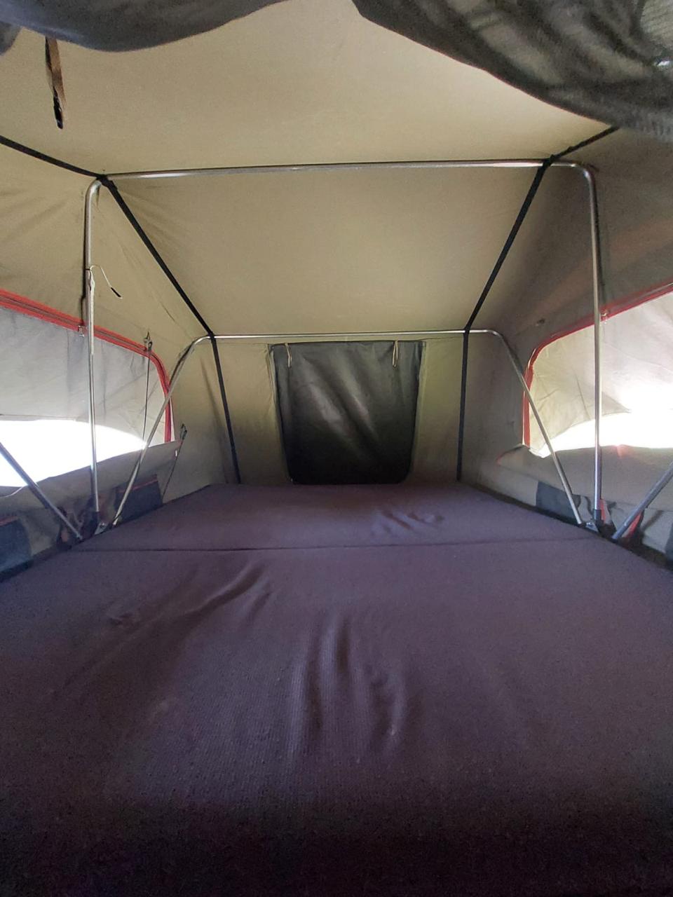 SOLD 2000 Venter Bush Baby Camping Trailer (CT 1471)