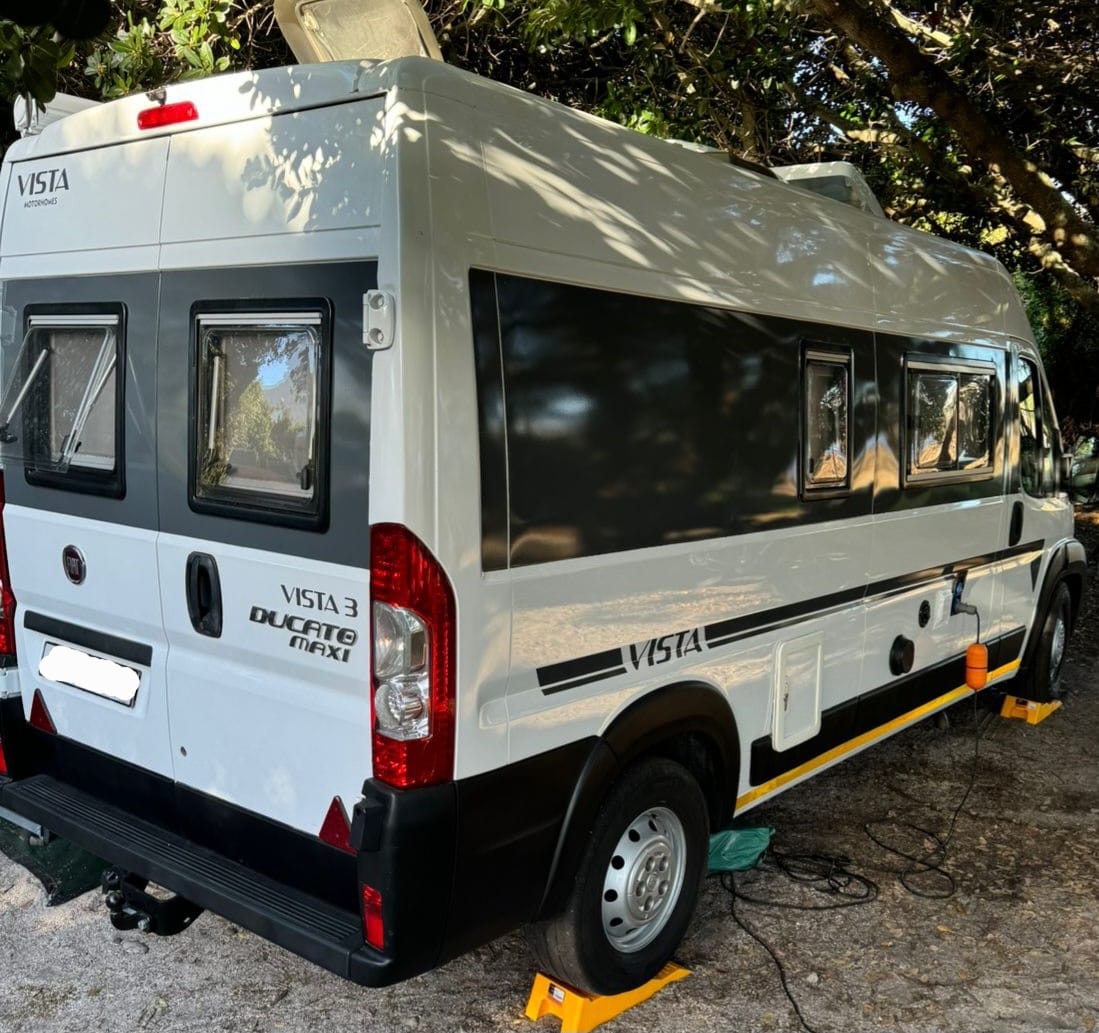 SOLD 2014 Fiat Ducato Vista Maxi 3 Motorhome (CT 1479)