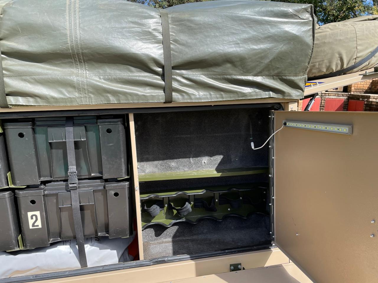 SOLD 2005 Conqueror Compact Off Road Camping Trailer (CT 1464)