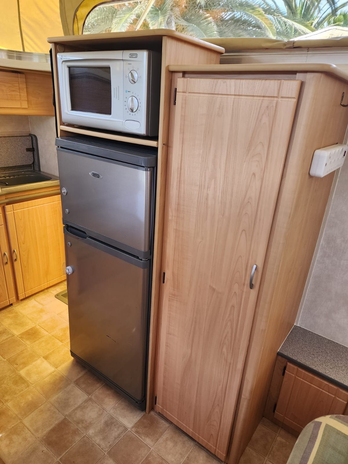 2006 Gypsey Romany Caravan (CT 1634)