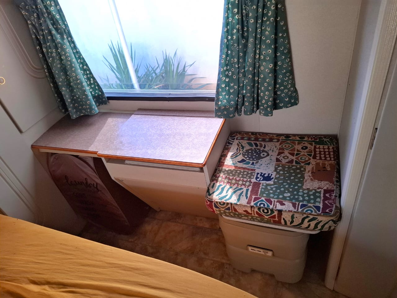 1997 Jurgens Penta Caravan (CT 1559)