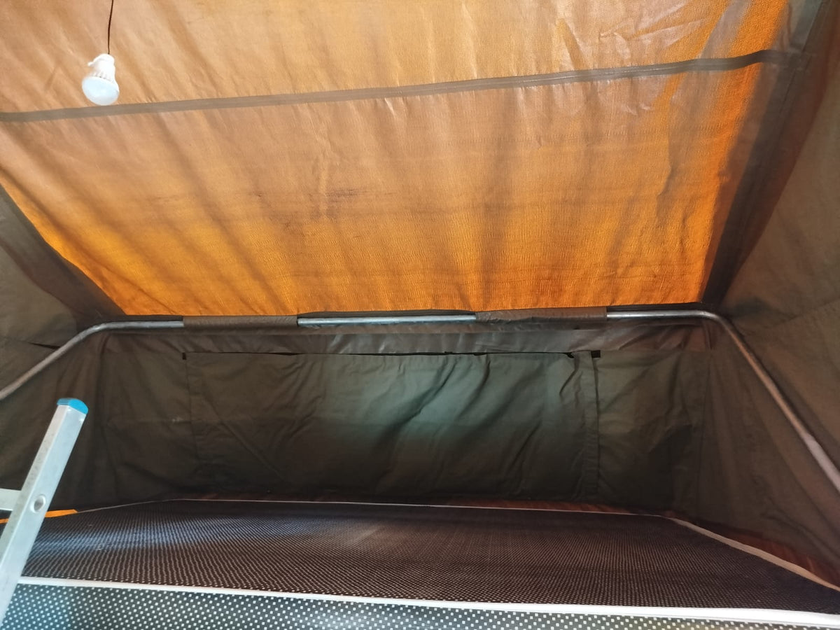 2004 Venter Bush Baby Camping Trailer (CT 1650)