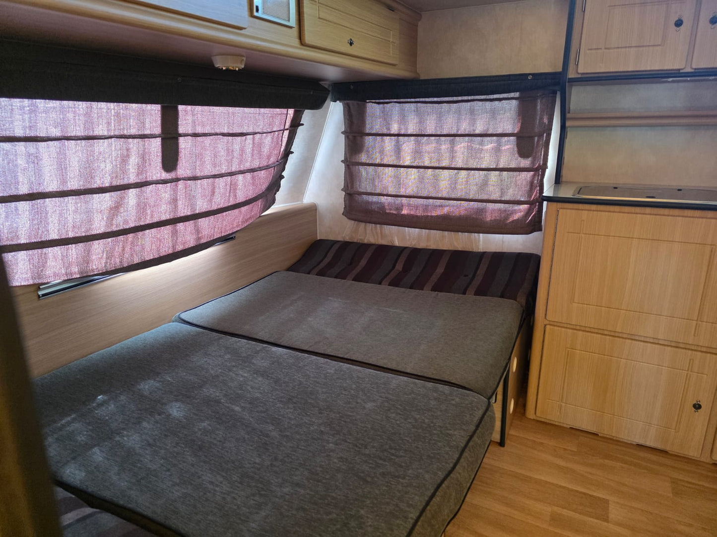 2012 Jurgens Penta Caravan (CT 1574)