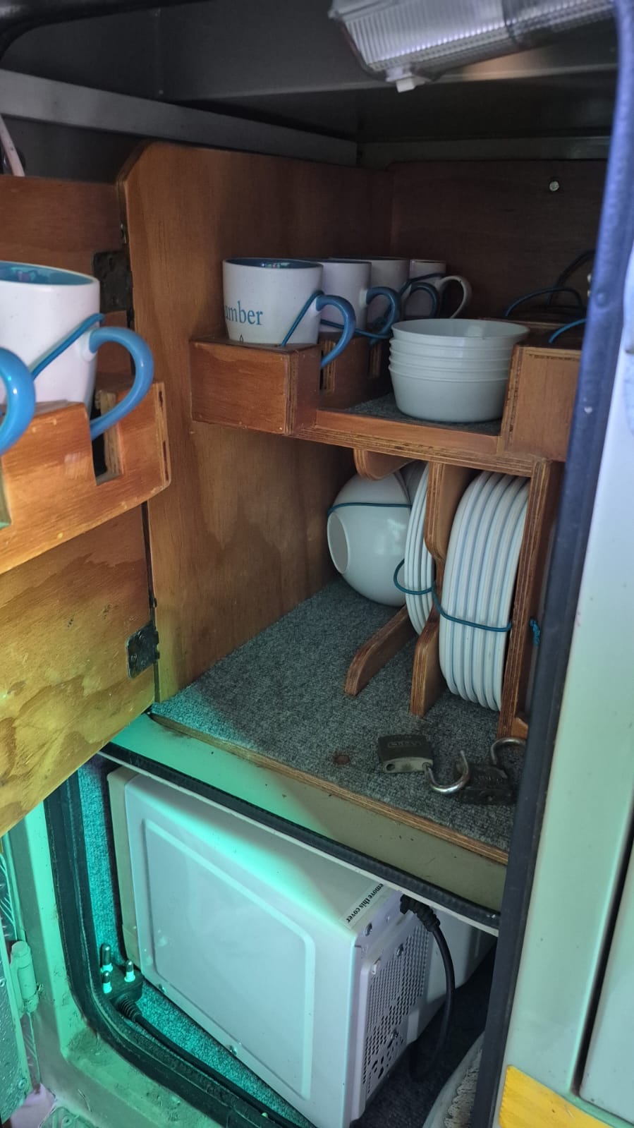 2011 Afrispoor Off Roader Camping Trailer (CT 1646)