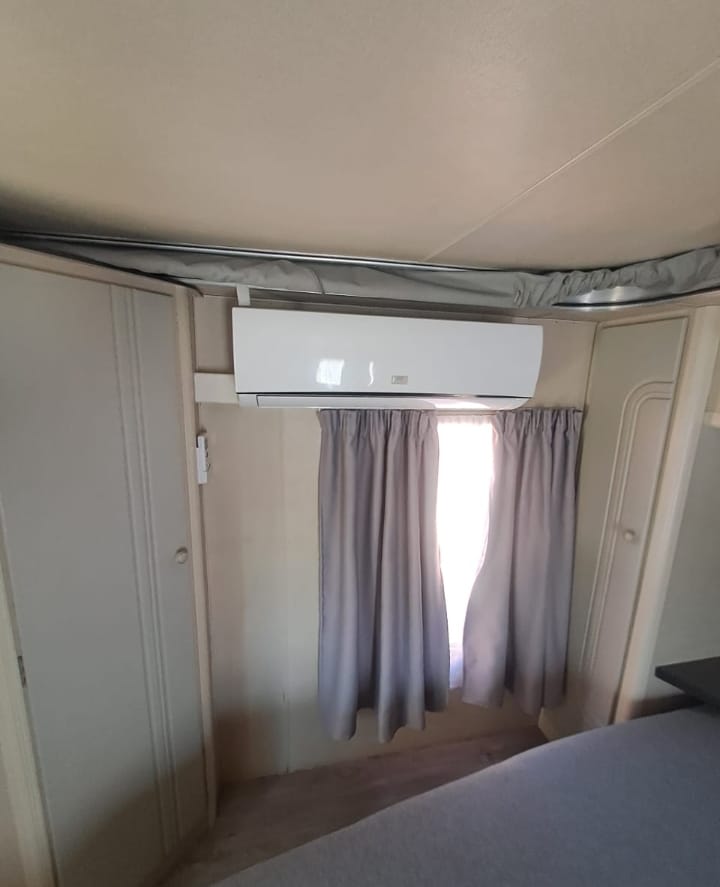SOLD 1997 Jurgens Palma Caravan (CT 1295)