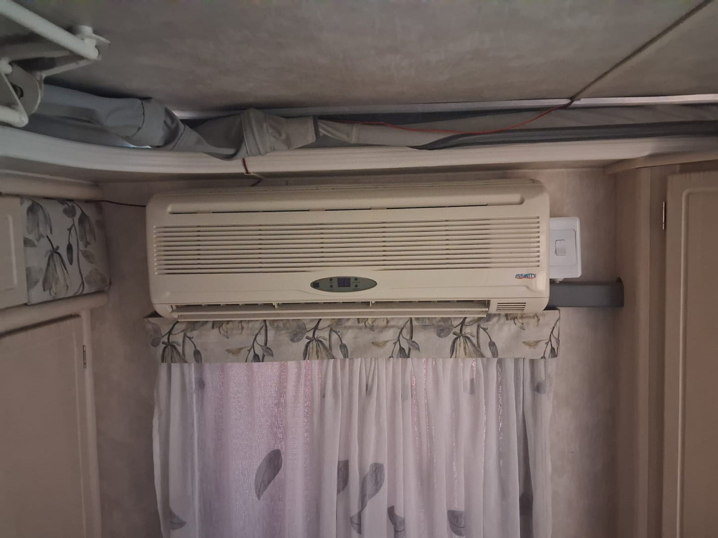 2007 Jurgens Fleetline Caravan (CT 1617)