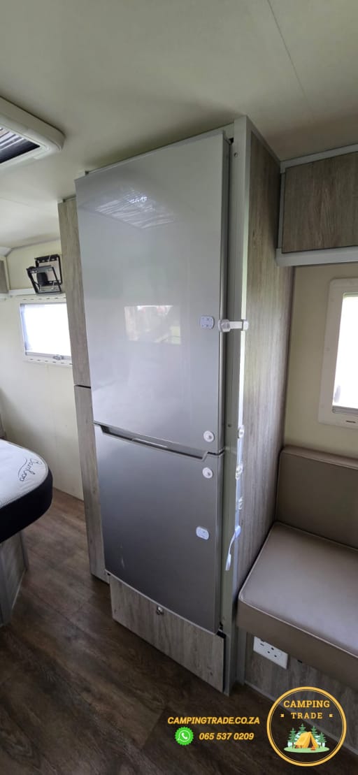 2018 Sensation Dawn Caravan (CT 1291)