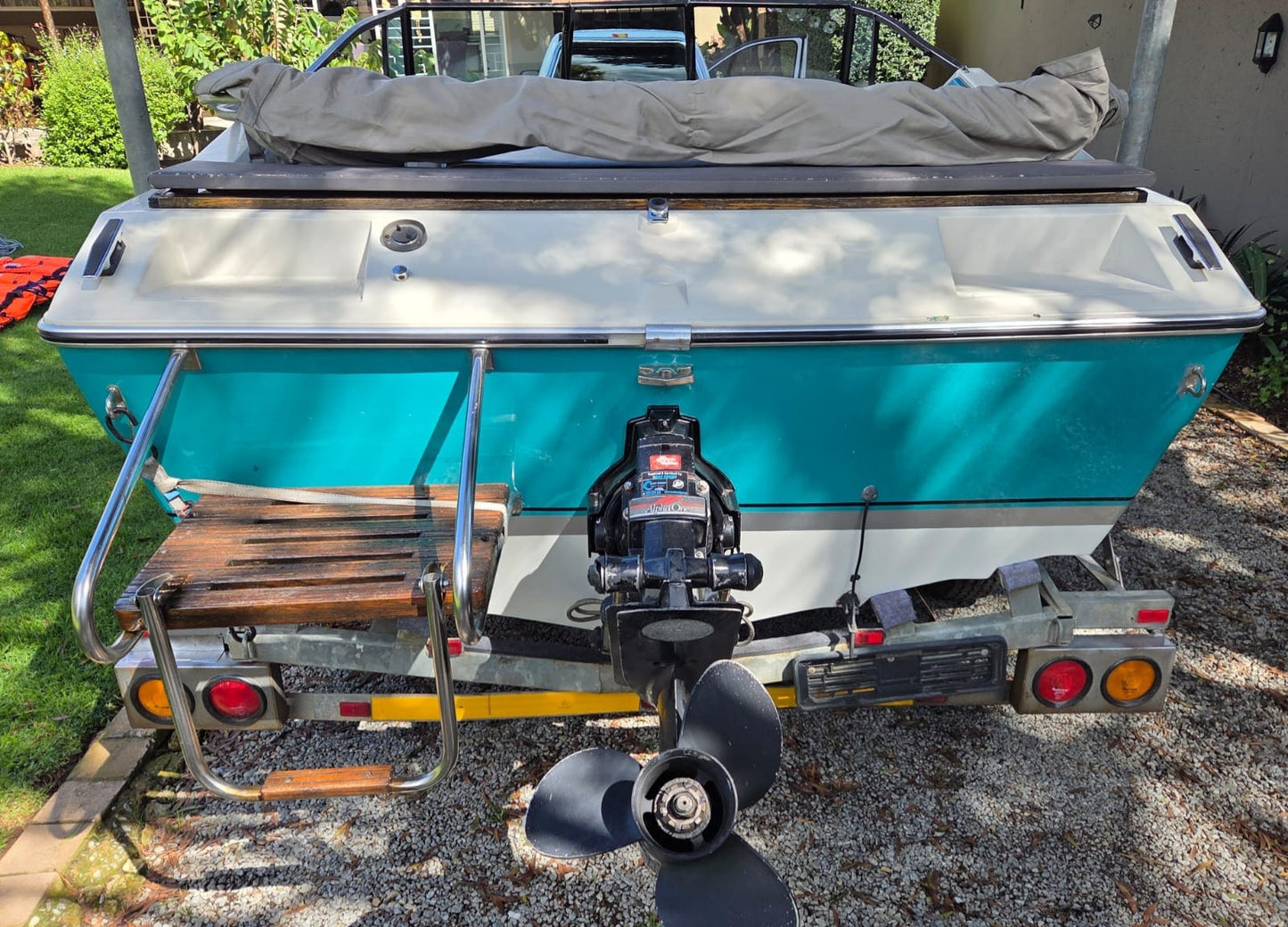 1997 Regal Medallion Ski Boat (CT 1622)