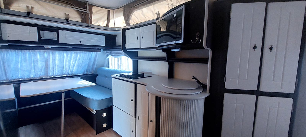 2013 Jurgens Penta Caravan (CT 1653)