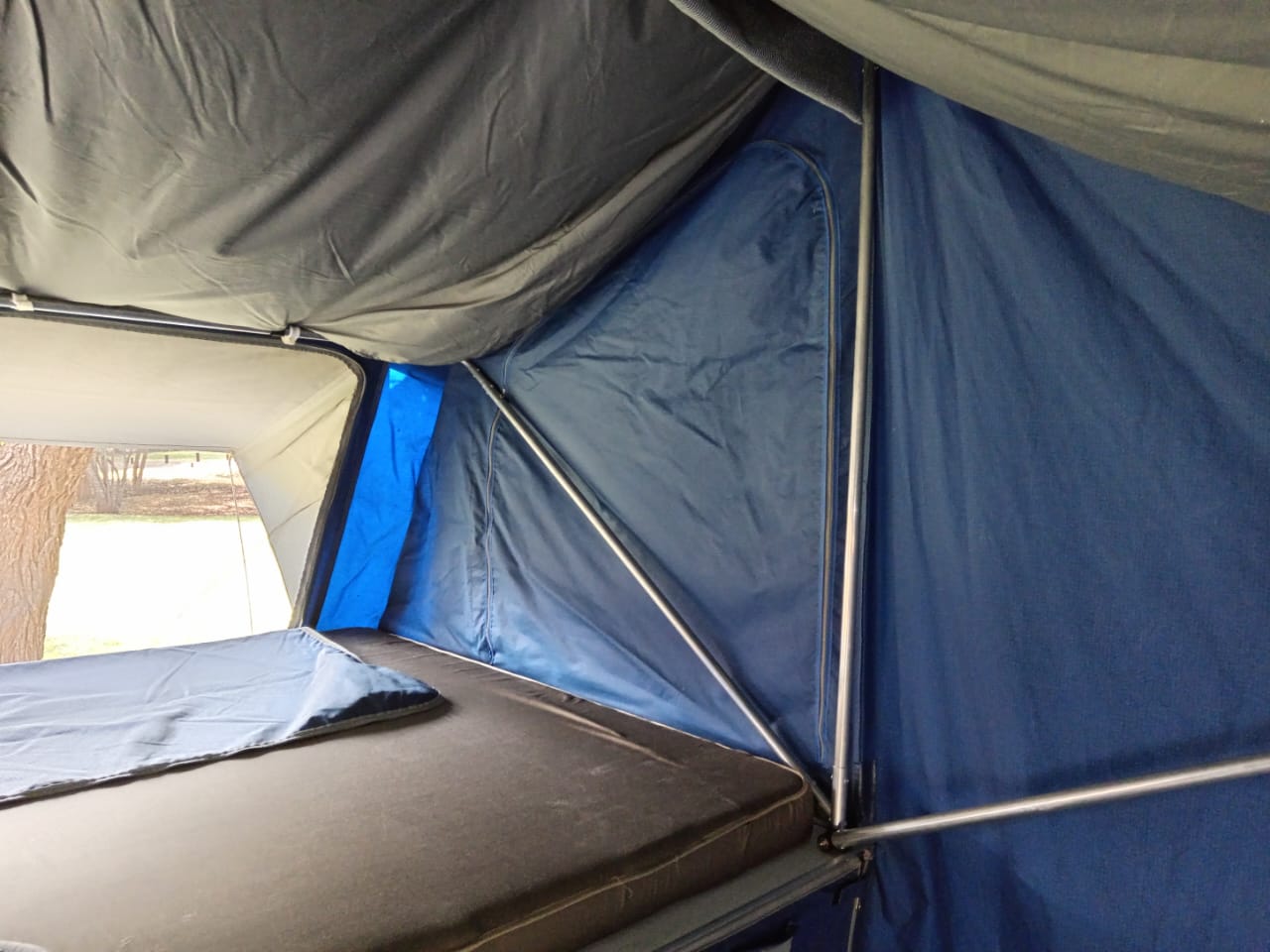 2014 Jurgens Camplite Camping Trailer (CT 1474)