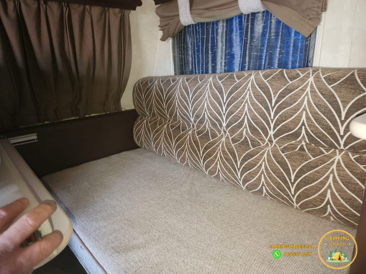 2012 Jurgens Fleetline Caravan (CT 1263)