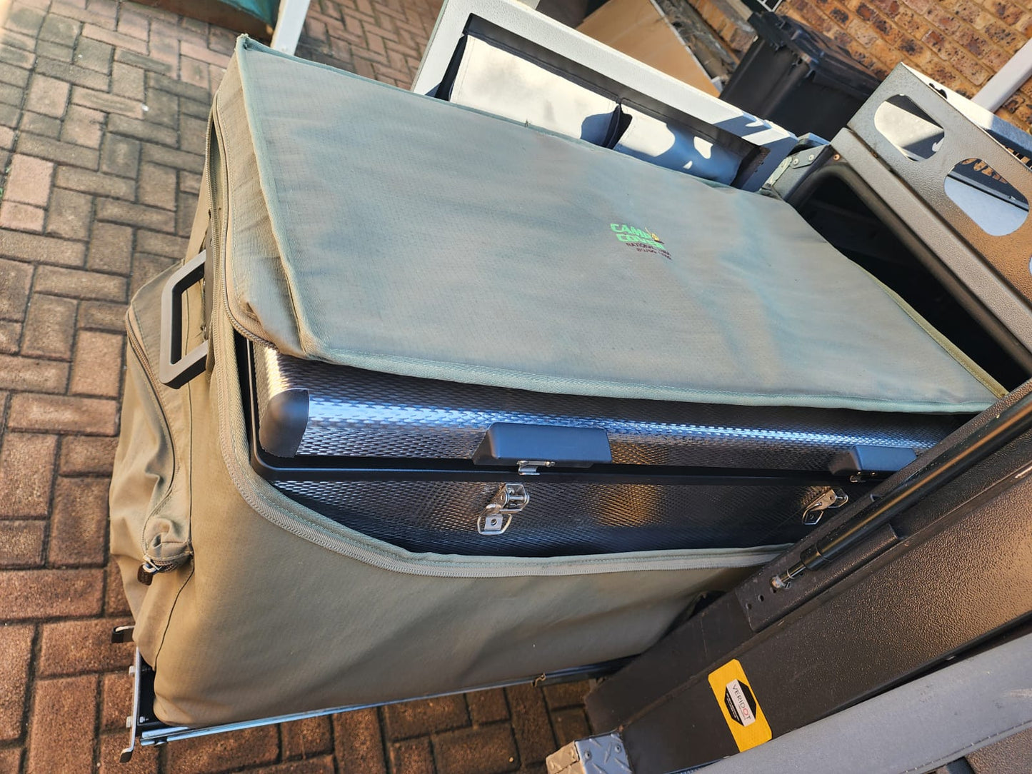 2021 Conqueror Compact Platinum Off Road Camping Trailer (CT 1605)