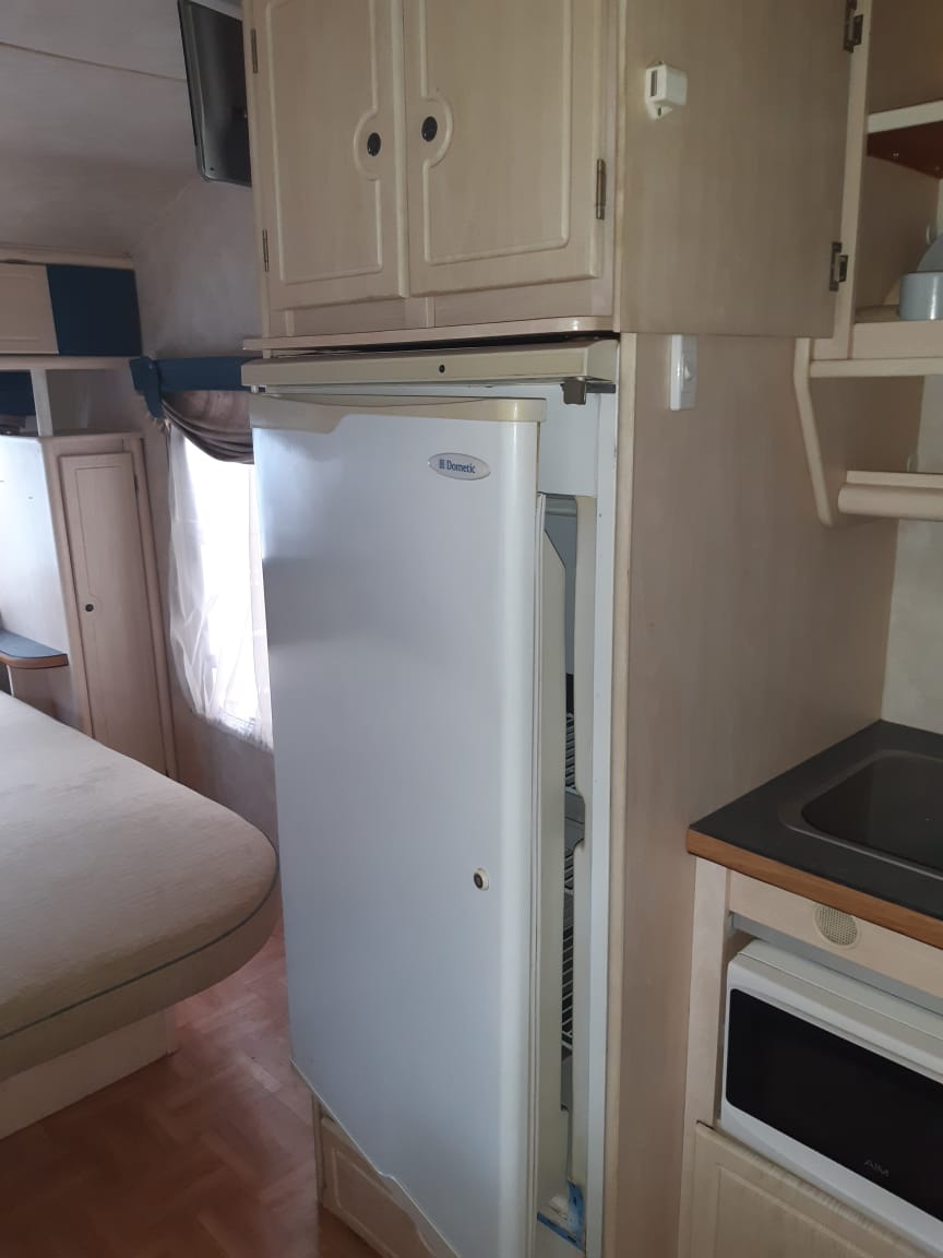 2007 Jurgens Classique Caravan (CT 1482)