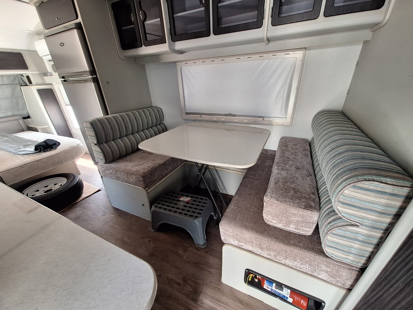 2020 Jurgens Exclusive Caravan (CT 1504)