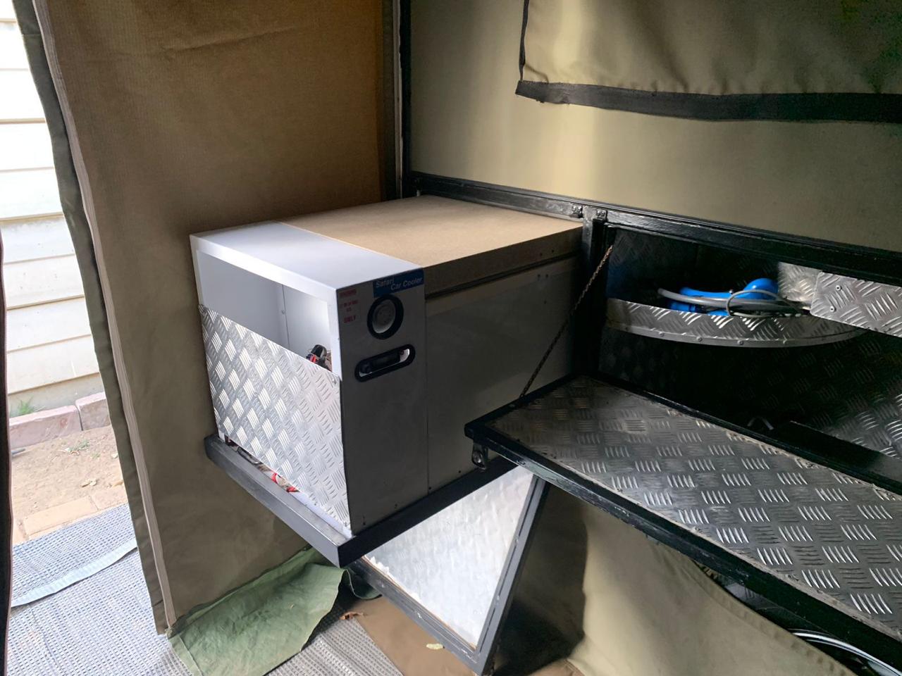 2012 Jurgens Off Roader Camping Trailer (CT 1558)