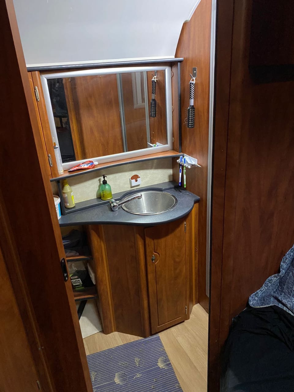 2012 Jurgens Elegance Caravan (CT 1496)