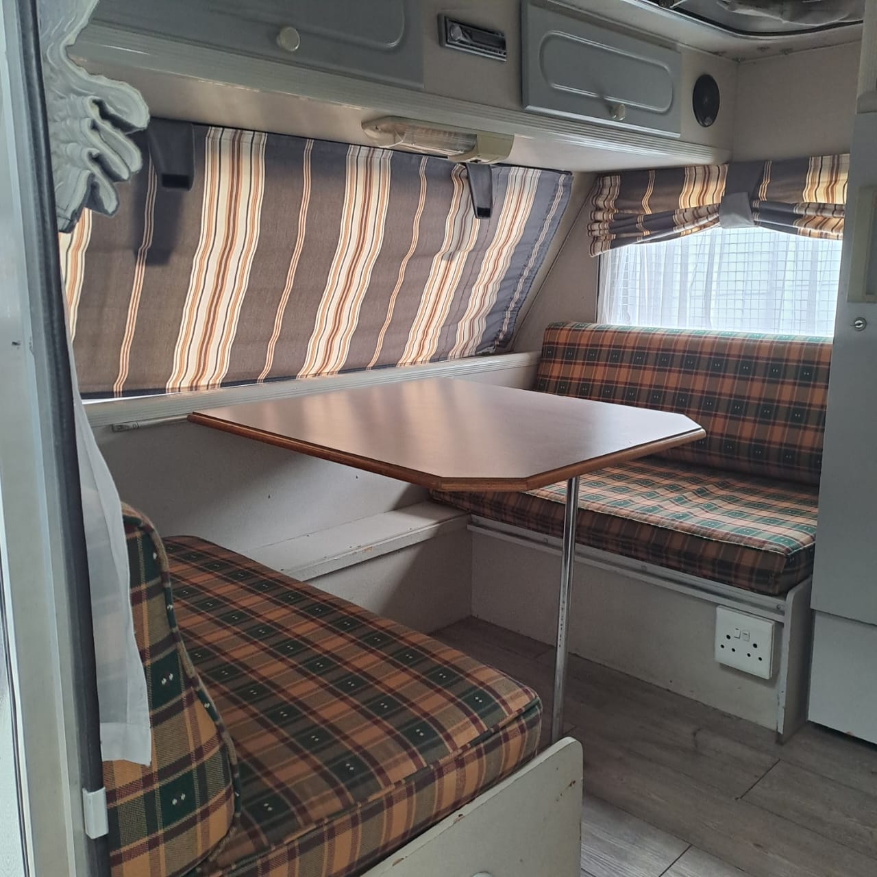 1997 Jurgens Palma Caravan (CT 1599)