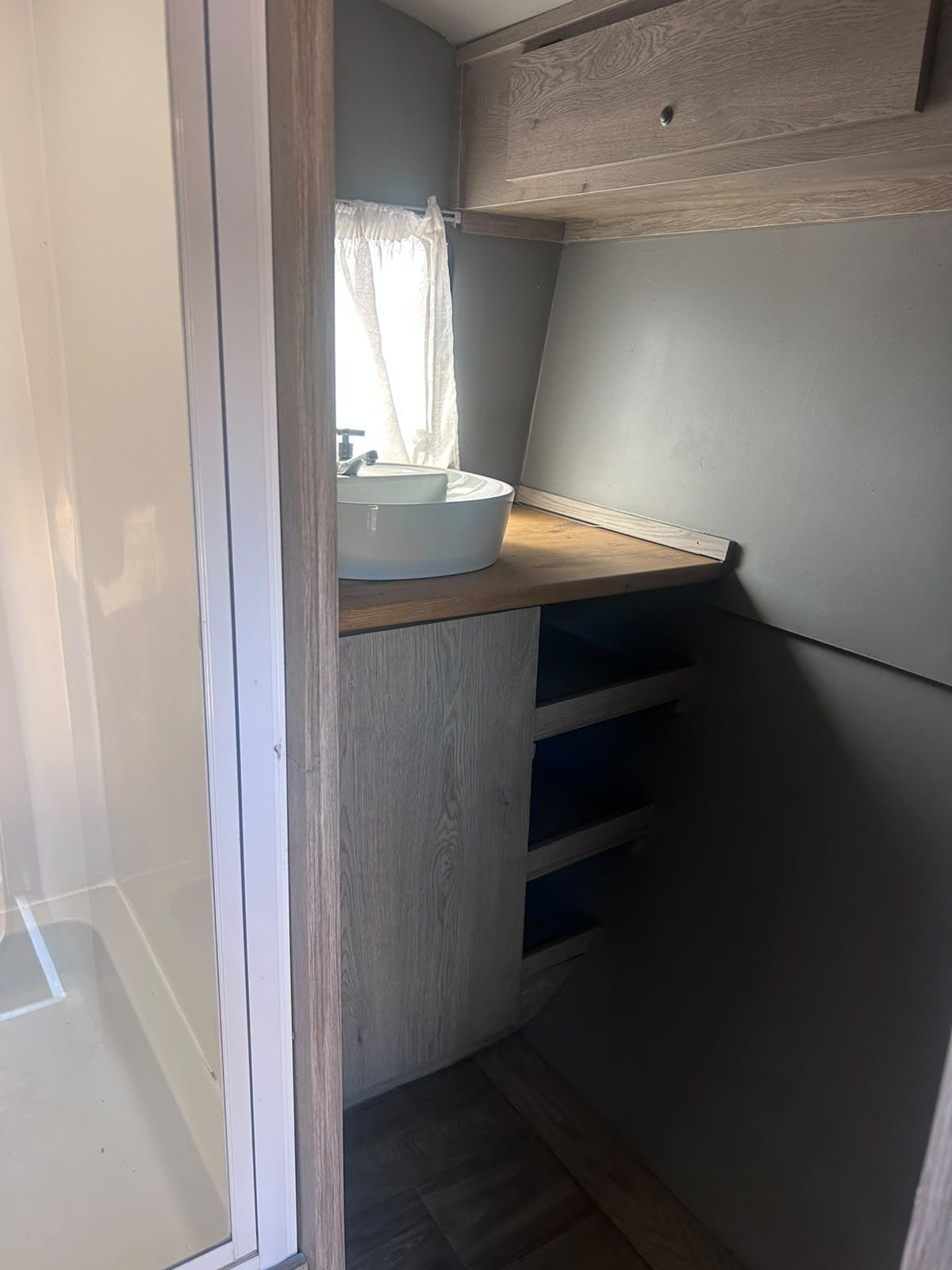 1985 Jurgens Exclusive (Complete Upgrade) Caravan (CT 1631)