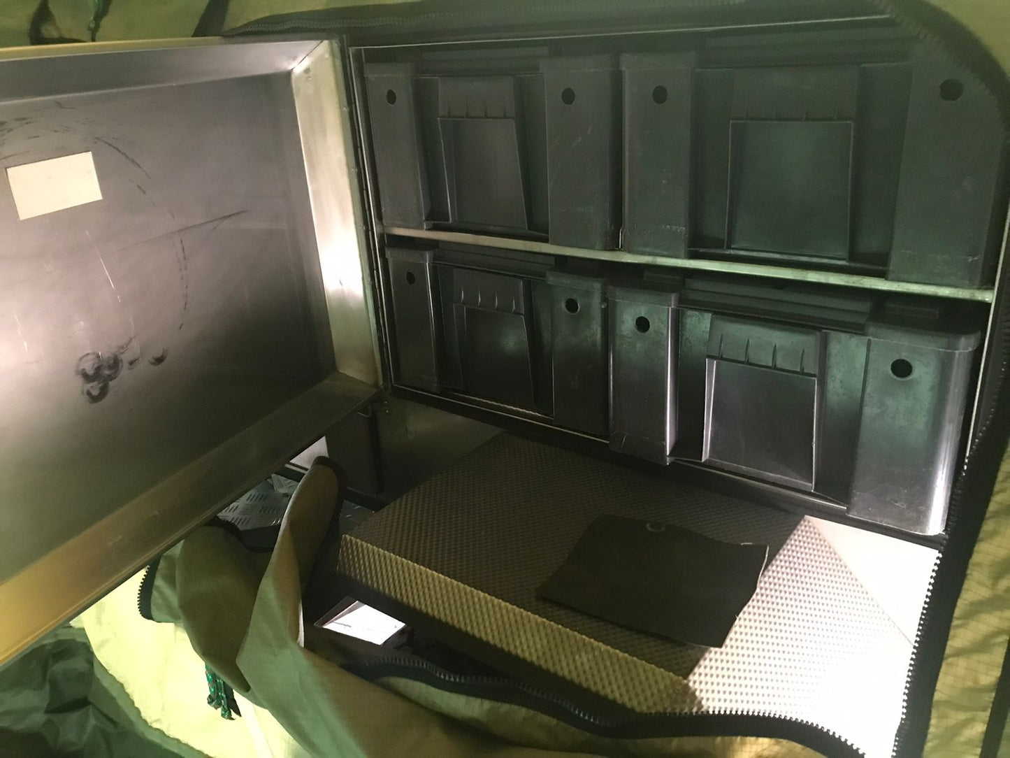 2006 Desert Wolf Lynx Camping Trailer (CT 1527)