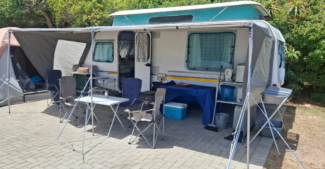 2000 Gypsey Regal Caravan (CT 1501)