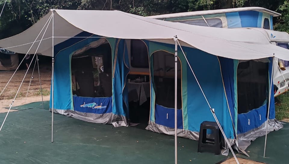 2001 Sprite Splash Caravan (CT 1614)
