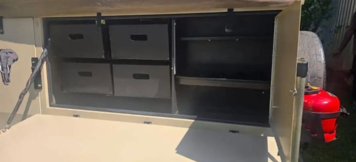 2006 Conqueror Conquest Off Road Camping Trailer (CT 1603)