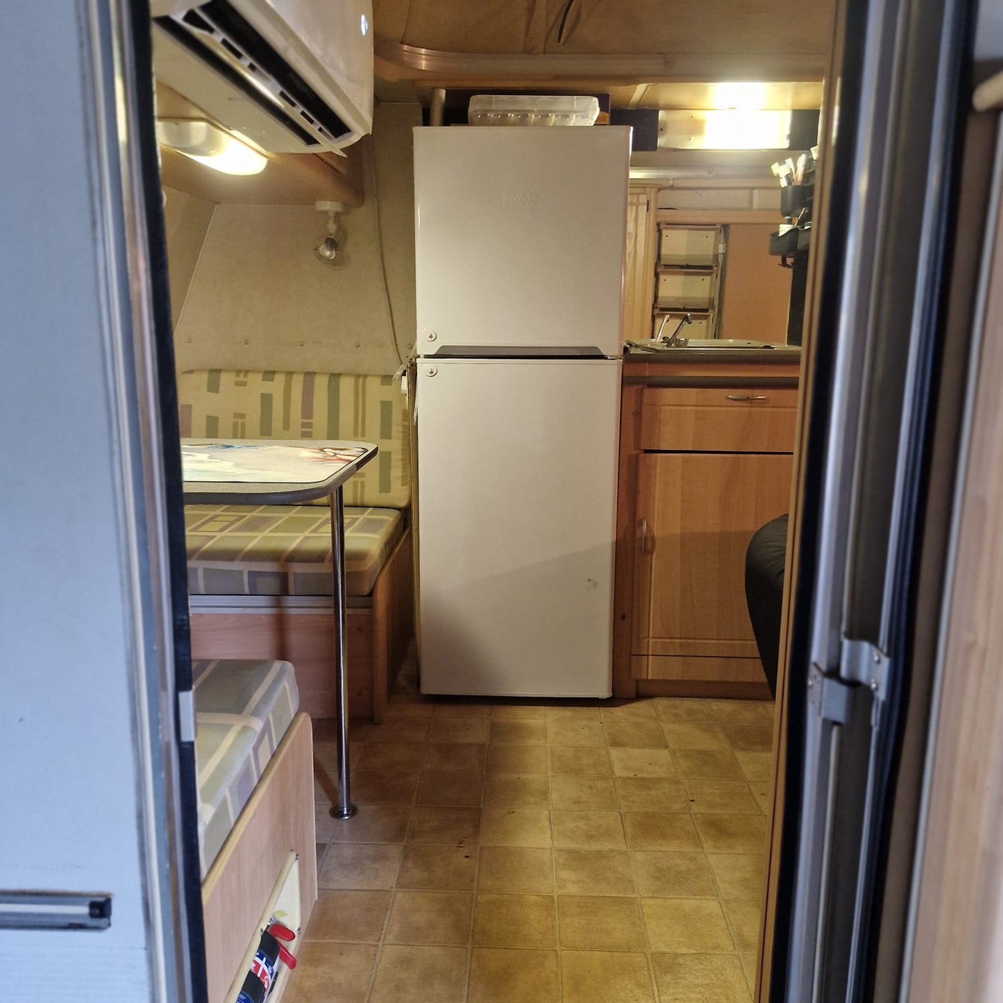 2006 Gypsey Rascal Caravan (CT 1540)