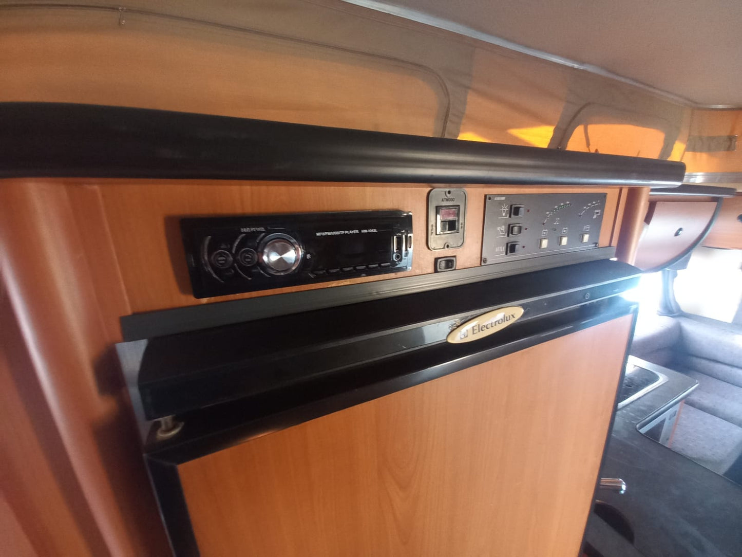 SOLD 2001 Wilk Topaz Caravan (CT 1330)