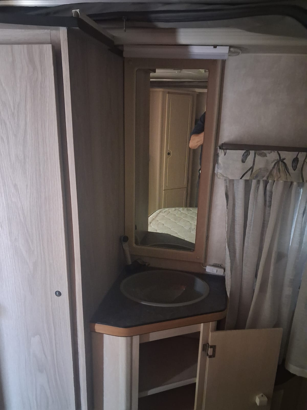 2007 Jurgens Fleetline Caravan (CT 1617)