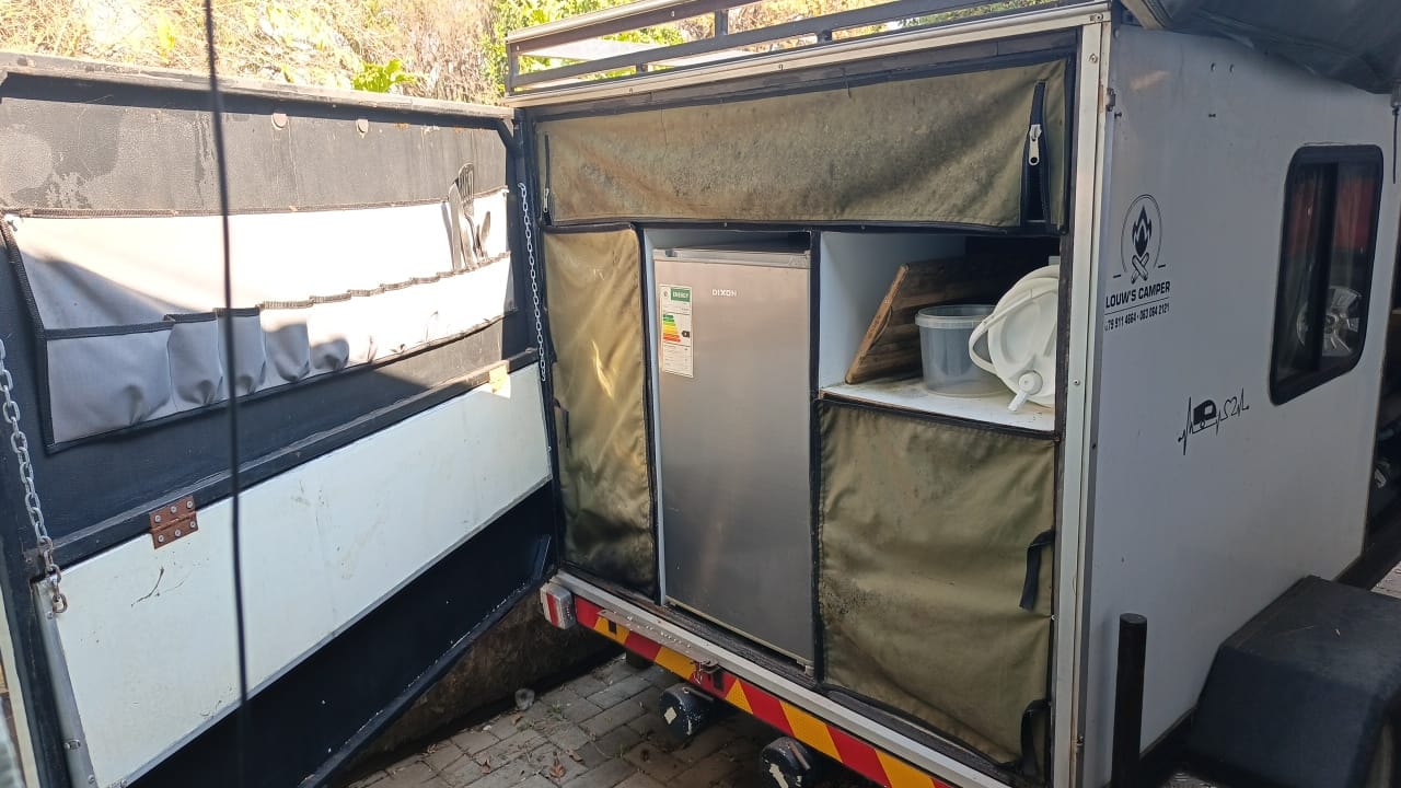 2020 Mecca Bushy Camping Trailer (CT 1638)