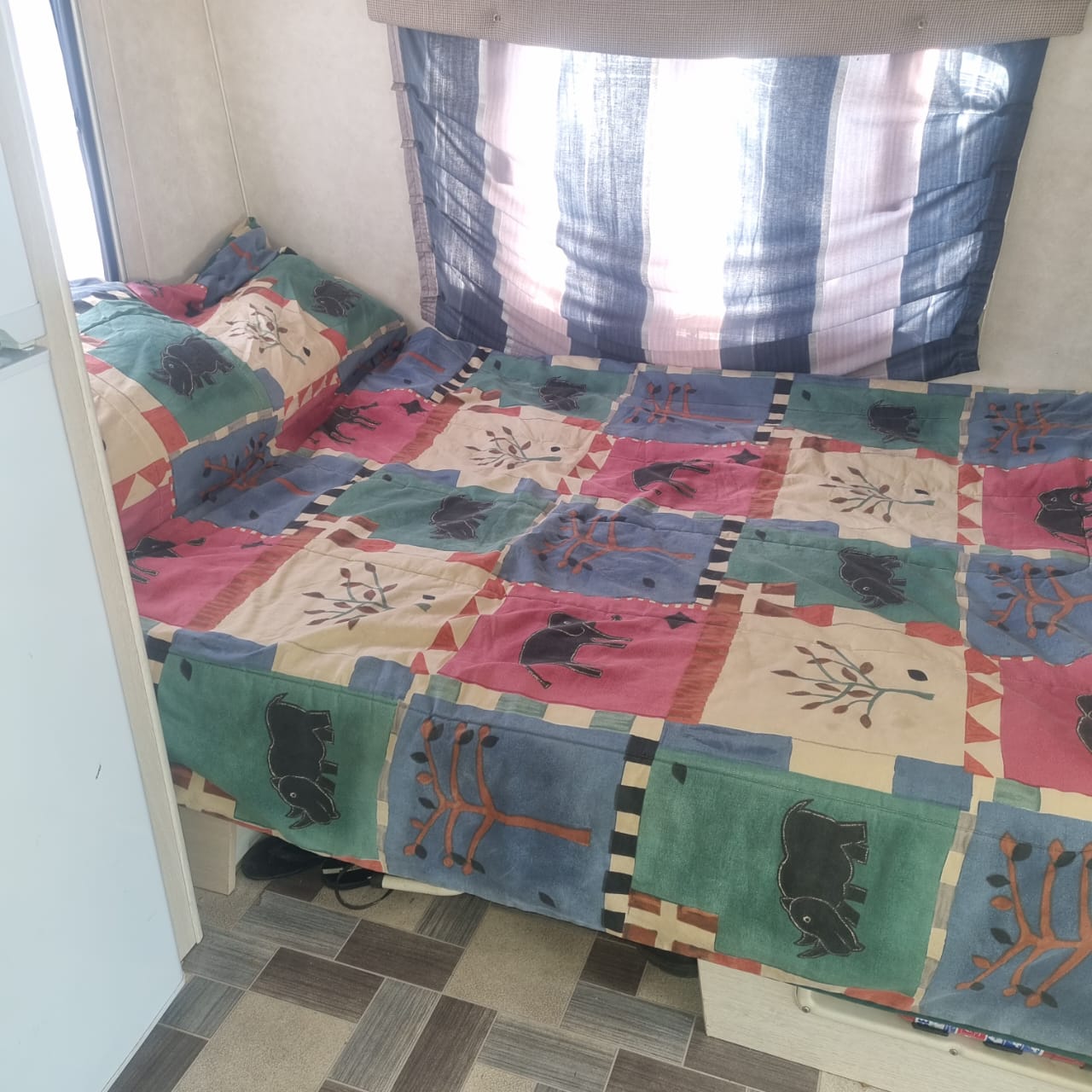 SOLD 2005 Sprite Splash  Caravan (CT 1055)