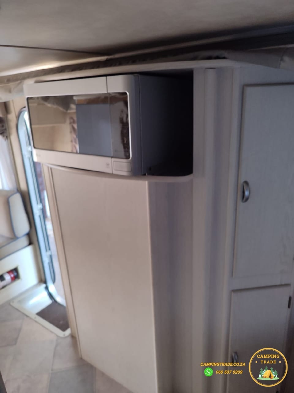 SOLD 2008 Sprite Splash Caravan (CT 1143)