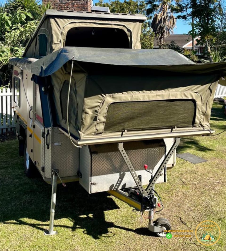 SOLD 2017 Conqueror Commander Classic Off Road Camping Trailer (CT 1174)