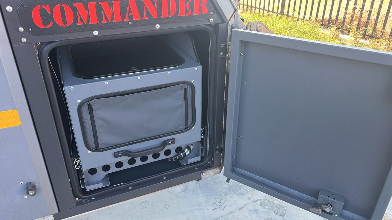 SOLD 2018 Conqueror Commander Platinum Edition Off Road Camping Trailer (CT 1309)